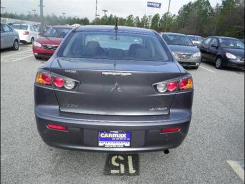 Mitsubishi Lancer 2010 photo 5
