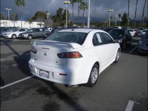 Mitsubishi Lancer 2010 photo 5