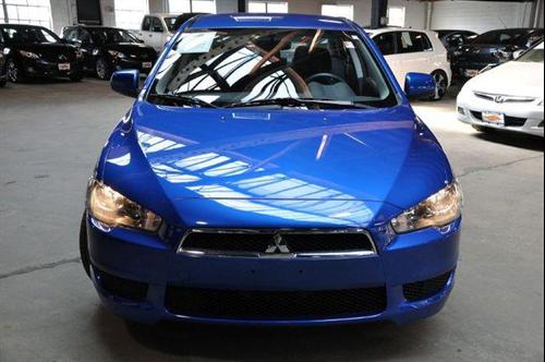 Mitsubishi Lancer 2010 photo 1