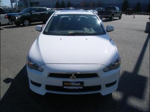 Mitsubishi Lancer 2010 photo 1