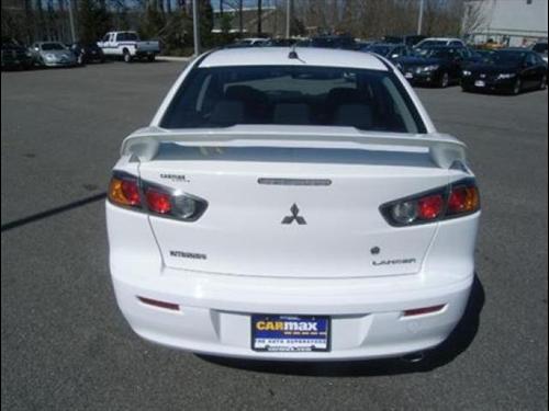 Mitsubishi Lancer 2010 photo 5