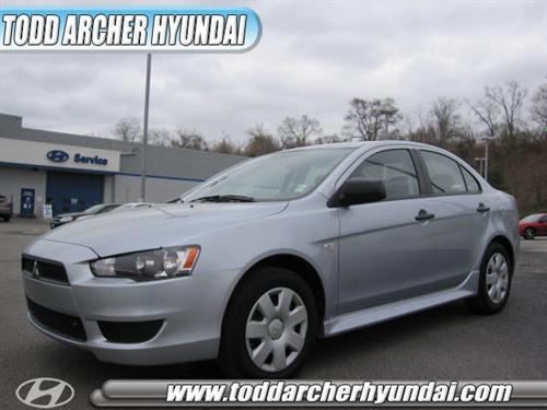 Mitsubishi Lancer 2010 photo 2