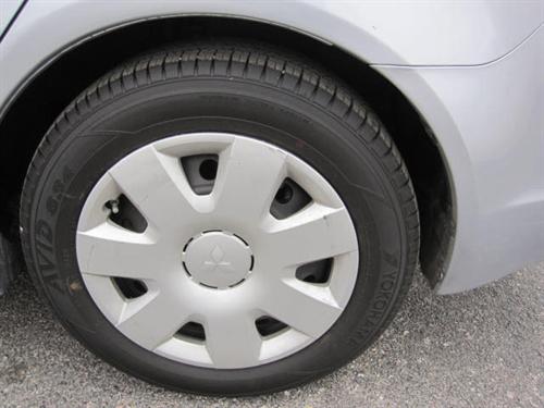 Mitsubishi Lancer 2010 photo 4