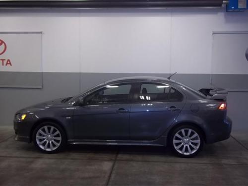 Mitsubishi Lancer 2010 photo 3