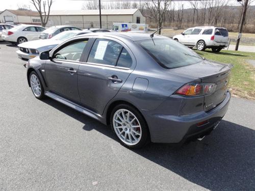 Mitsubishi Lancer 2010 photo 3