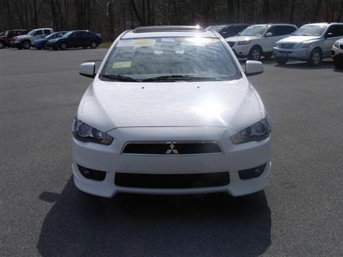 Mitsubishi Lancer 2010 photo 3