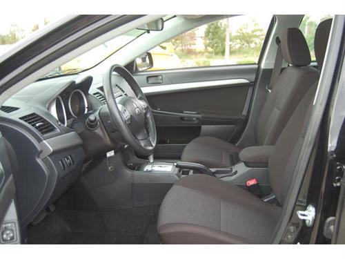 Mitsubishi Lancer 2011 photo 3