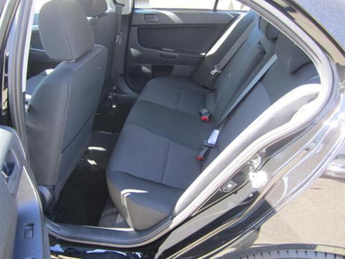 Mitsubishi Lancer 2011 photo 4