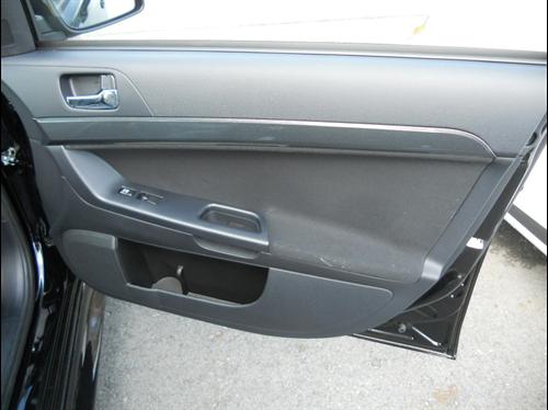 Mitsubishi Lancer 2011 photo 3