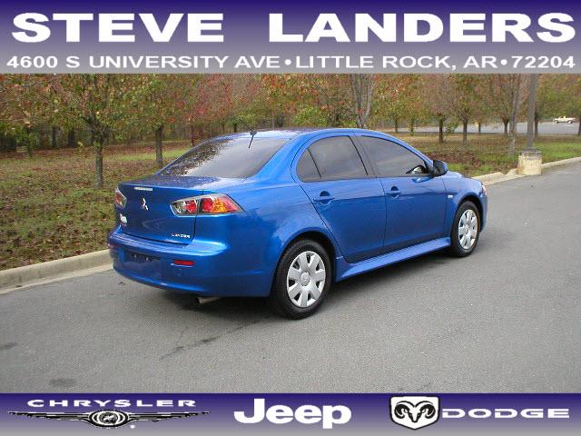 Mitsubishi Lancer 2011 photo 3