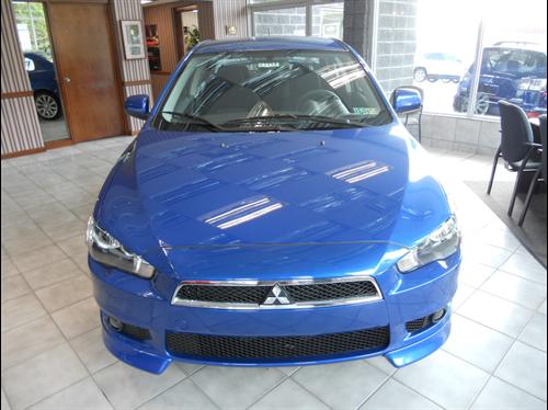 Mitsubishi Lancer 2011 photo 2