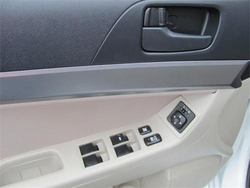 Mitsubishi Lancer 2011 photo 1