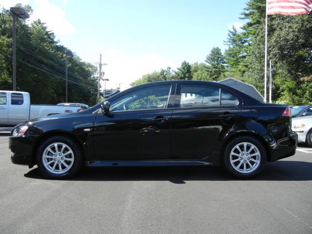 Mitsubishi Lancer 2011 photo 1