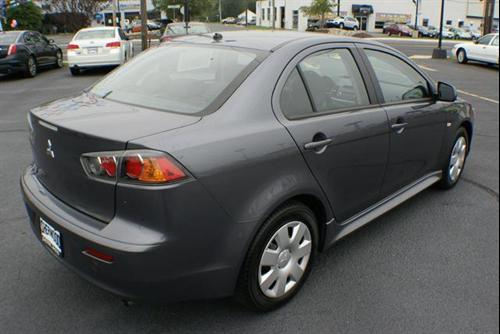 Mitsubishi Lancer 2011 photo 1