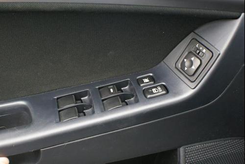 Mitsubishi Lancer 2011 photo 3