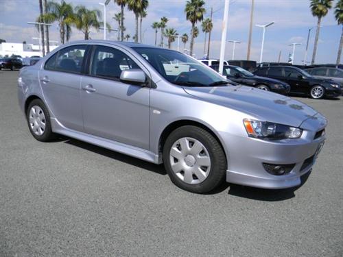 Mitsubishi Lancer 2011 photo 2