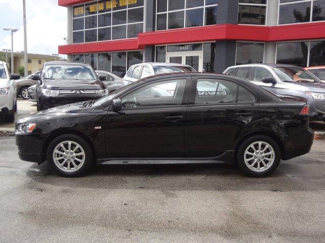 Mitsubishi Lancer 2011 photo 4