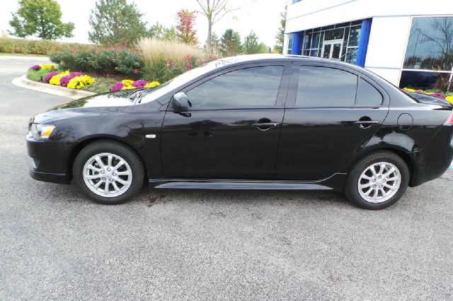 Mitsubishi Lancer LW2 Sedan