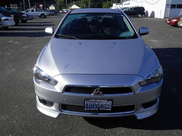 Mitsubishi Lancer 2012 photo 4