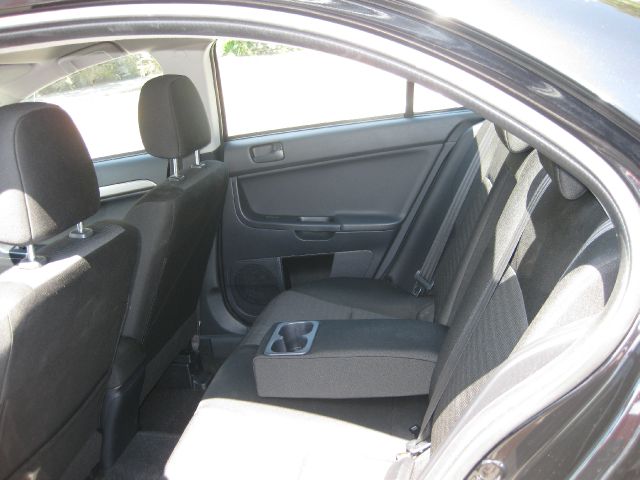 Mitsubishi Lancer 2013 photo 2