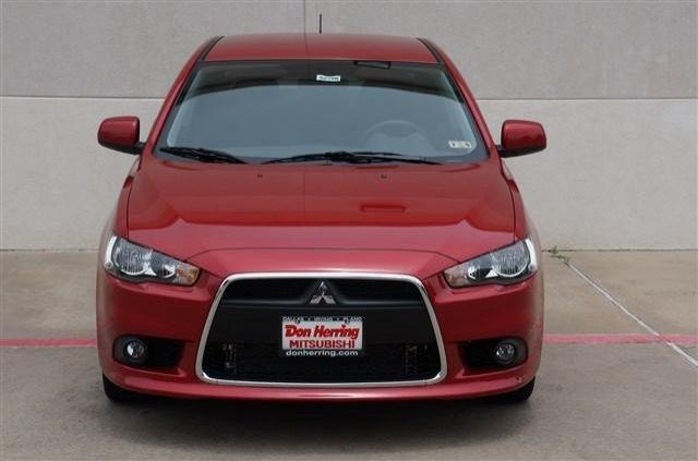 Mitsubishi Lancer 2014 photo 1
