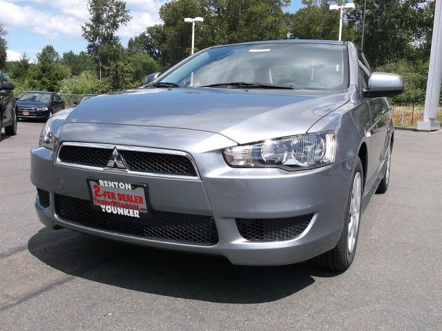 Mitsubishi Lancer 2014 photo 2