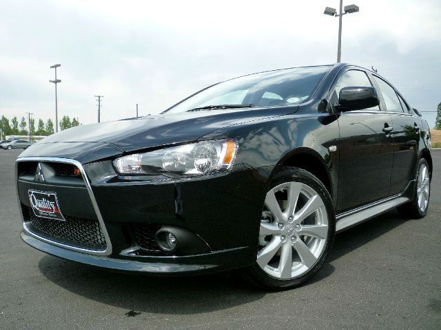 Mitsubishi Lancer 2014 photo 4