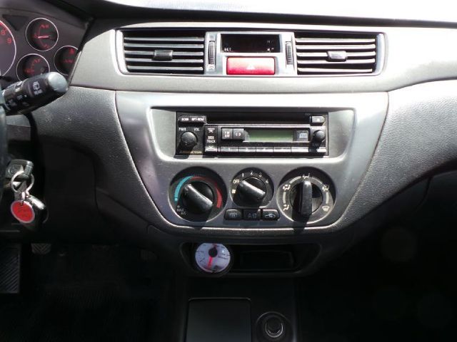 Mitsubishi Lancer Evolution 2003 photo 1