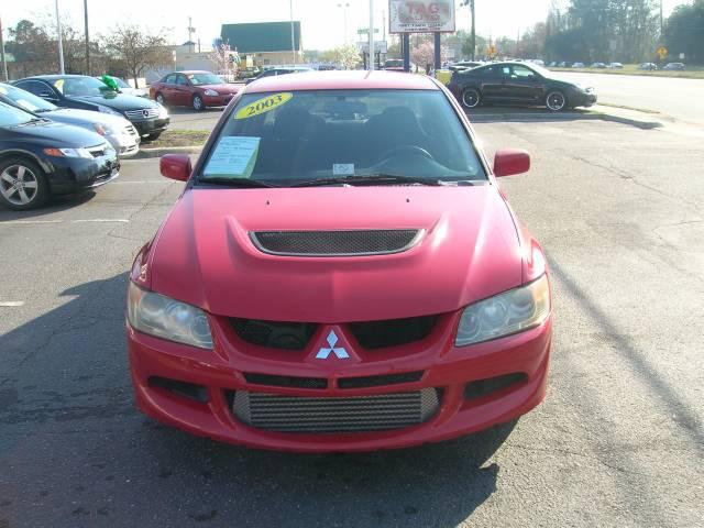Mitsubishi Lancer Evolution 2003 photo 2