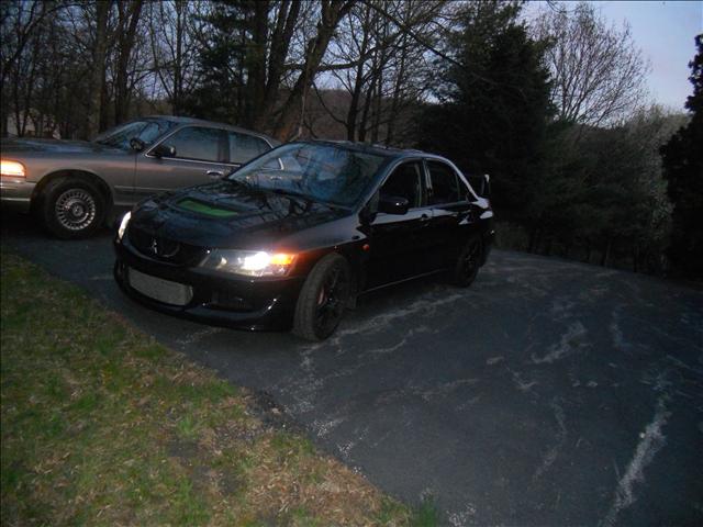 Mitsubishi Lancer Evolution 2003 photo 3