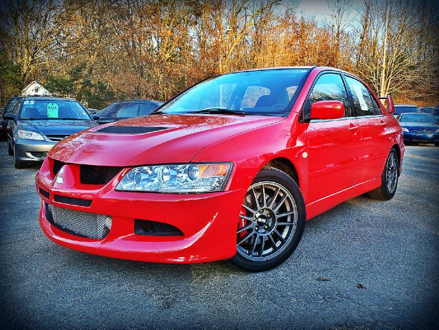 Mitsubishi Lancer Evolution 2005 photo 4