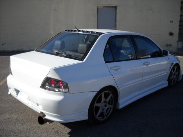 Mitsubishi Lancer Evolution 2005 photo 1
