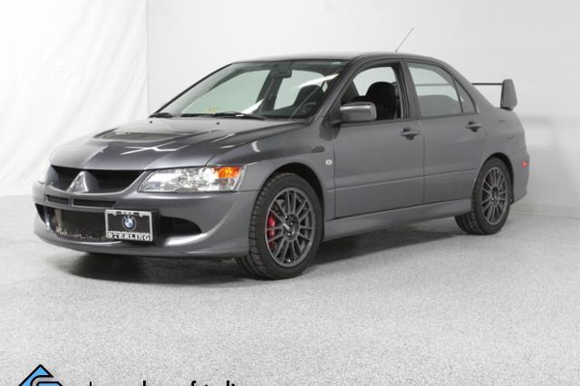 Mitsubishi Lancer Evolution 2005 photo 2