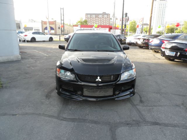 Mitsubishi Lancer Evolution 2006 photo 3