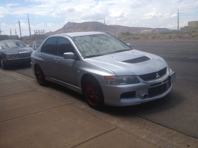Mitsubishi Lancer Evolution 2006 photo 4
