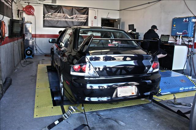 Mitsubishi Lancer Evolution 2006 photo 4