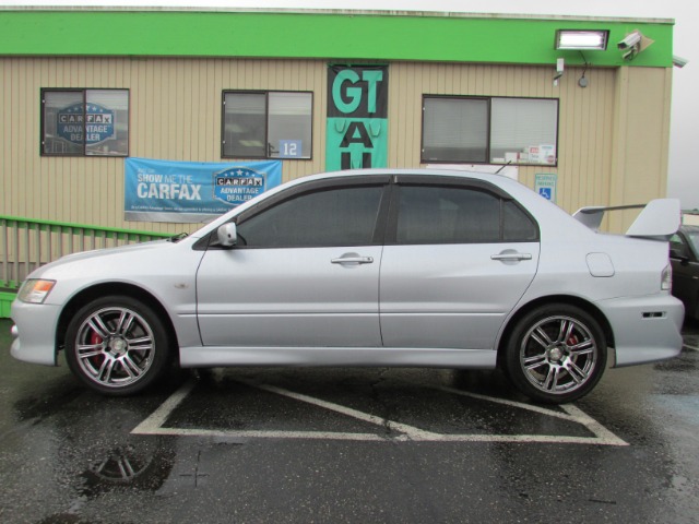 Mitsubishi Lancer Evolution 2006 photo 3