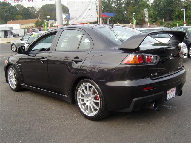 Mitsubishi Lancer Evolution 2008 photo 2
