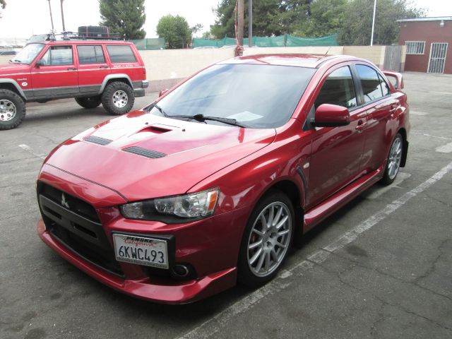 Mitsubishi Lancer Evolution 2008 photo 3