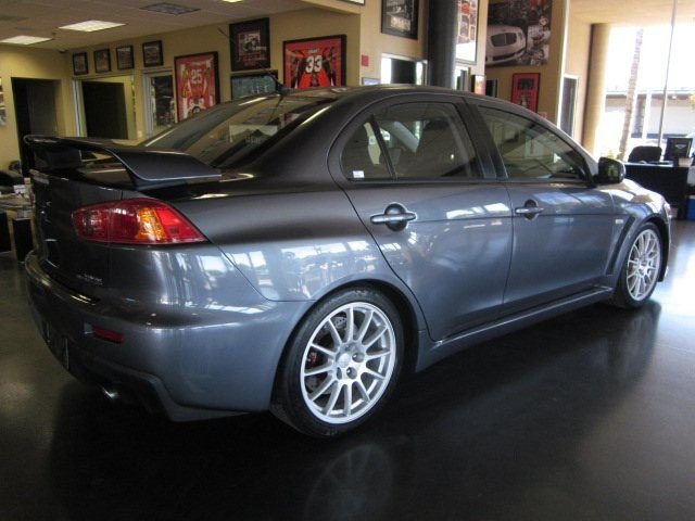 Mitsubishi Lancer Evolution 2008 photo 2