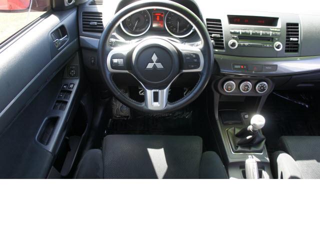 Mitsubishi Lancer Evolution 2008 photo 4