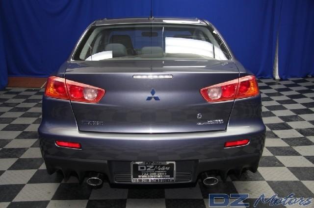 Mitsubishi Lancer Evolution 2008 photo 4