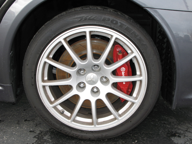 Mitsubishi Lancer Evolution 2008 photo 2