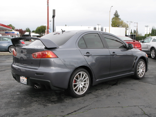 Mitsubishi Lancer Evolution 2008 photo 3