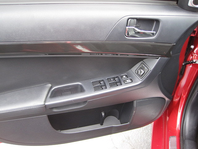 Mitsubishi Lancer Evolution 2008 photo 5