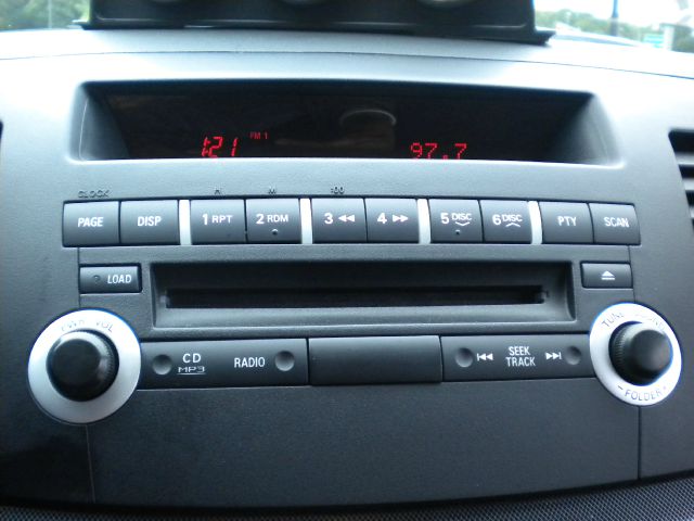 Mitsubishi Lancer Evolution 2010 photo 9