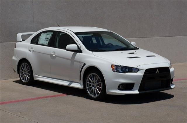 Mitsubishi Lancer Evolution 2014 photo 3