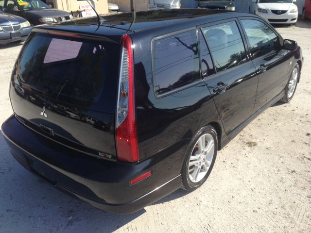 Mitsubishi Lancer Sportback 2004 photo 3