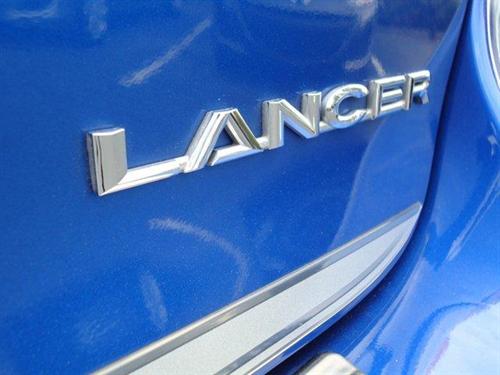 Mitsubishi Lancer Sportback 2010 photo 2