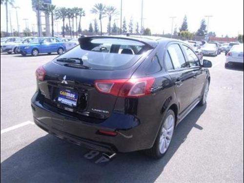 Mitsubishi Lancer Sportback 2010 photo 4